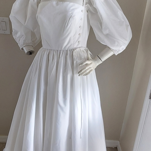 VINTAGE MIKE BENET FORMAL WHITE PUFFY SLEEVES DRESS - Picture 8 of 12